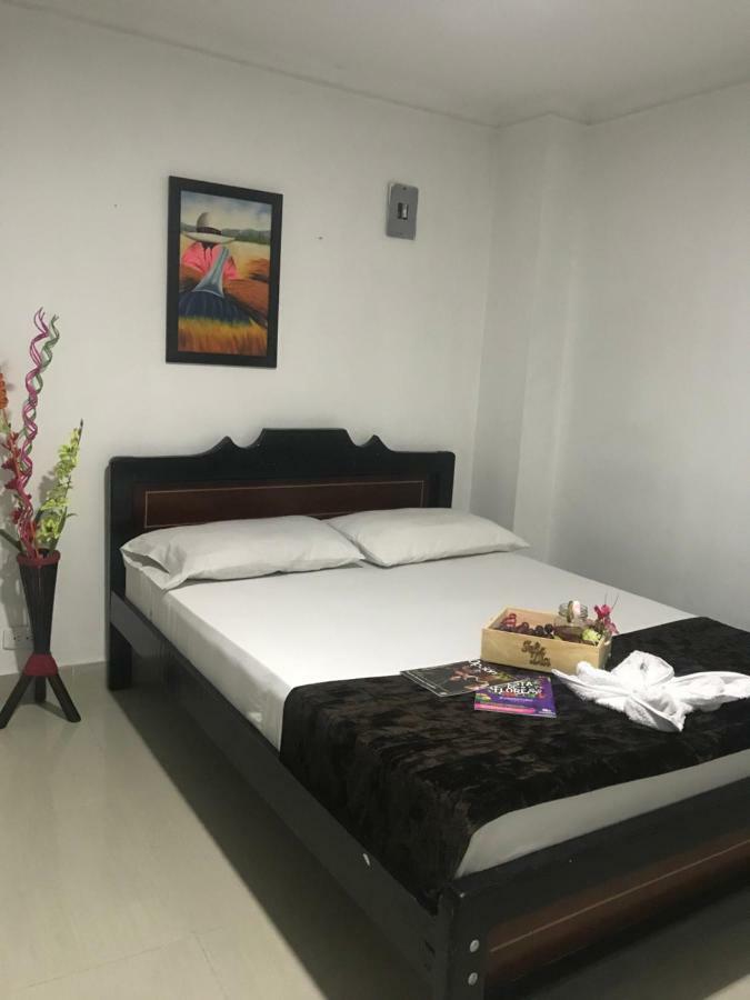 ميديلين Hotel Bulerias 33 المظهر الخارجي الصورة