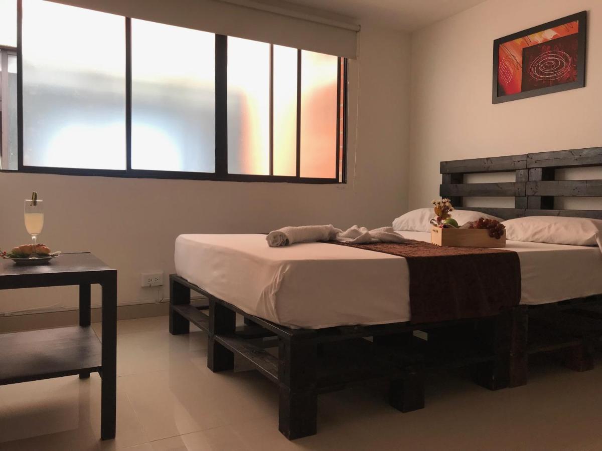 ميديلين Hotel Bulerias 33 المظهر الخارجي الصورة